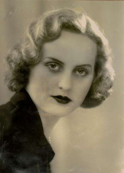 Joy Dumbrell