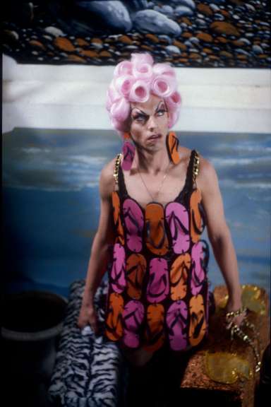 Hugo Weaving as Mitzi in Priscilla, queen of the desert